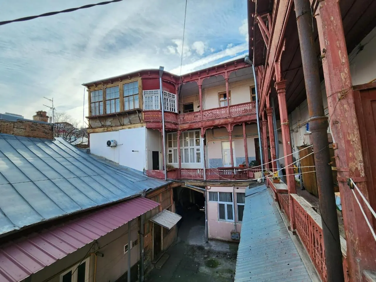 Cozy Apartment In Old Tbilisi Georgia
